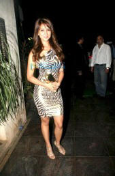Photo of kim sharma